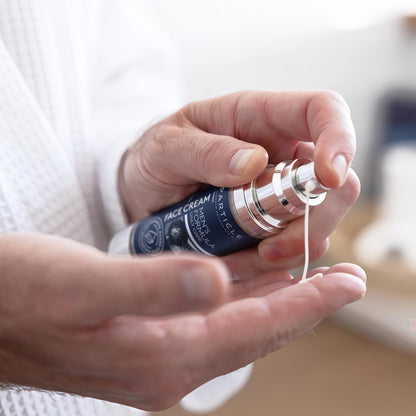 Particle 6-in-1 Face Cream for Men, Men’s Daily Hydrating Moisturizer with Vitamin C, Jojoba Oil, Vitamin E & Hyaluronic Acid, Skin Care Routine, Healthy Skin Support, Pack of 1